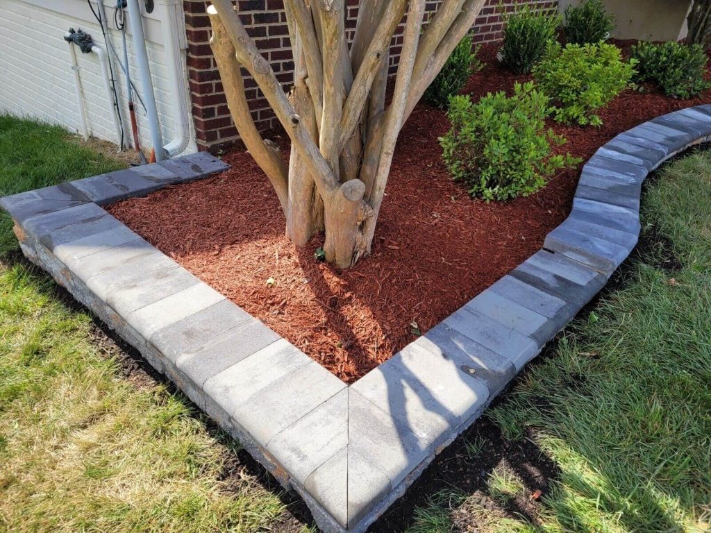 Creating Functional Outdoor Spaces with Hardscapes
